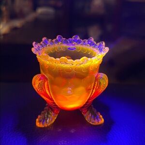 Vintage Boyd’s Crystal Art Glass “Forget Me Not” Toothpick Holder Amberina Glows